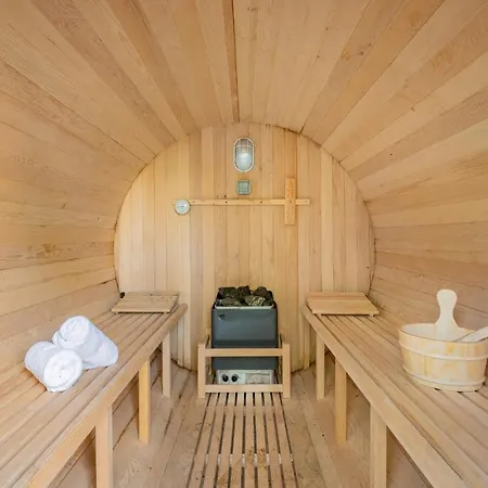 Holiday home The Waterfall Retreat