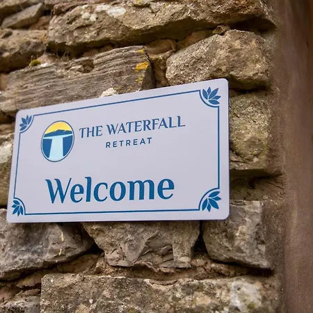 The Waterfall Retreat Holiday home